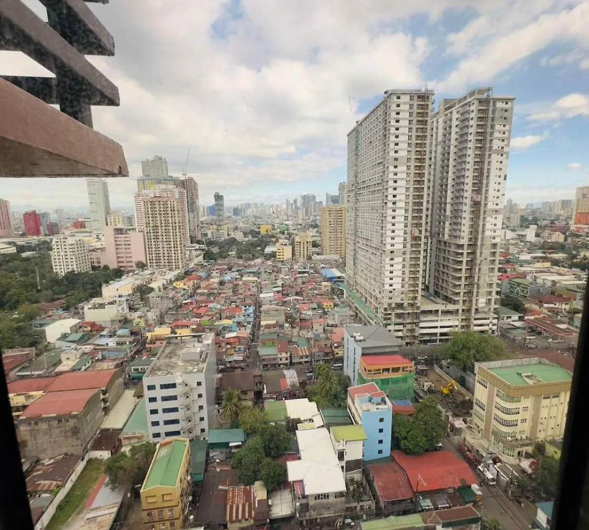 Apartment 1 Bedroom Staycation In Pasay Manila